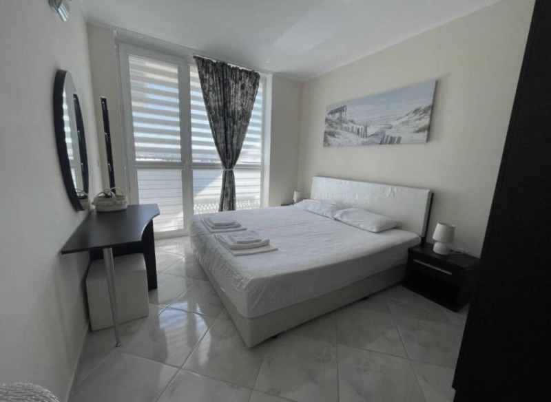 Продава  2-стаен град Бургас , Сарафово , 51 кв.м | 91981569 - изображение [3]