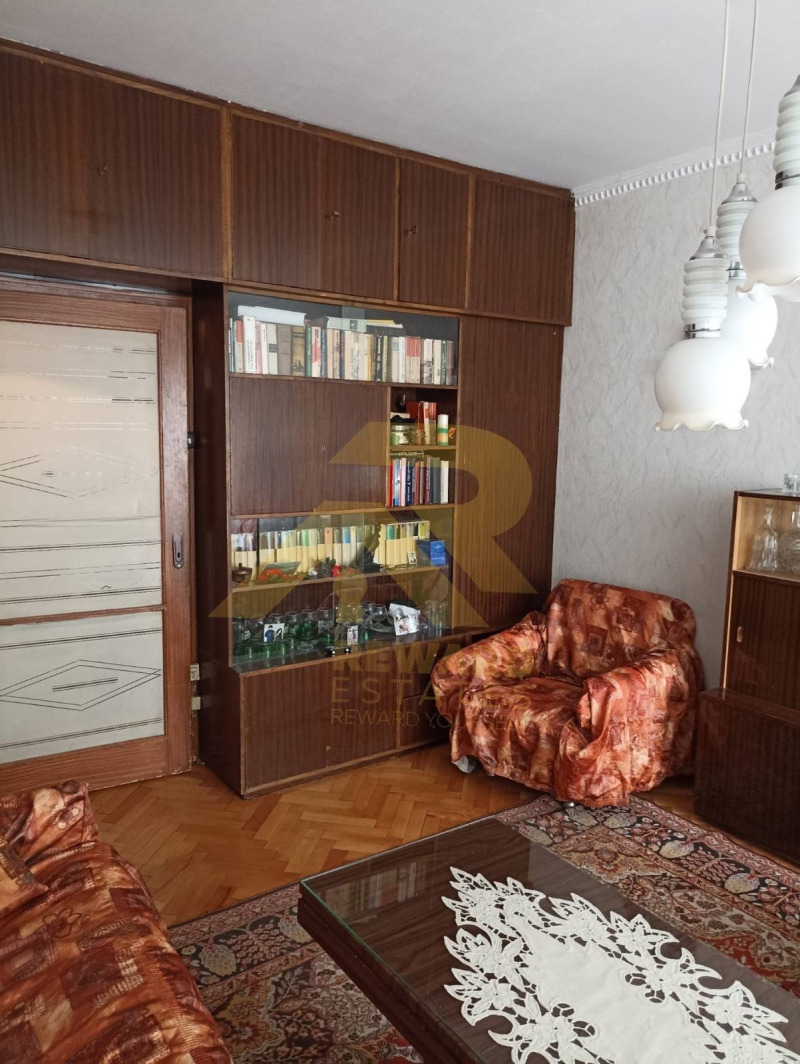 Продава 3-СТАЕН, гр. София, Младост 1, снимка 2 - Aпартаменти - 49257315