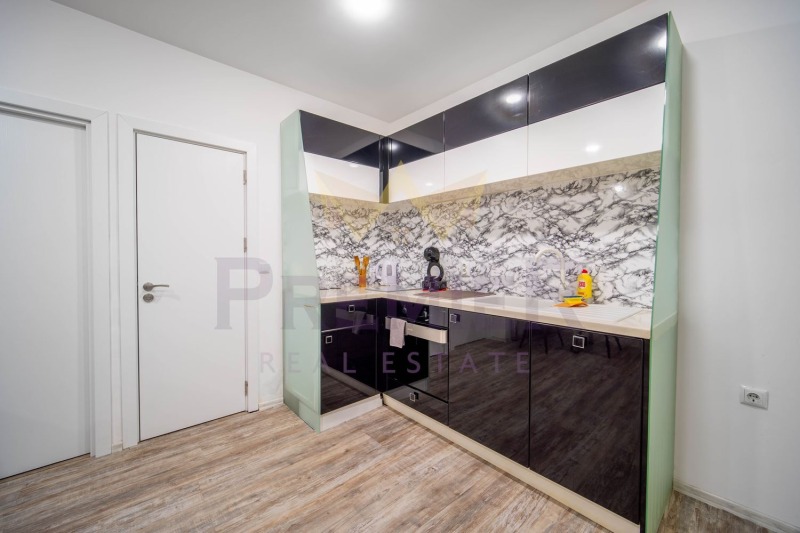 À venda  3 quartos Varna , Centar , 125 m² | 39402038 - imagem [3]