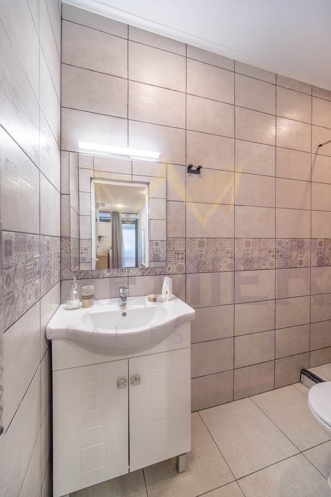 De vânzare  3 dormitoare Varna , Țentâr , 125 mp | 39402038 - imagine [5]