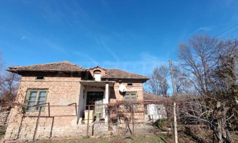 Продава КЪЩА, гр. Павликени, област Велико Търново, снимка 5 - Къщи - 53071150