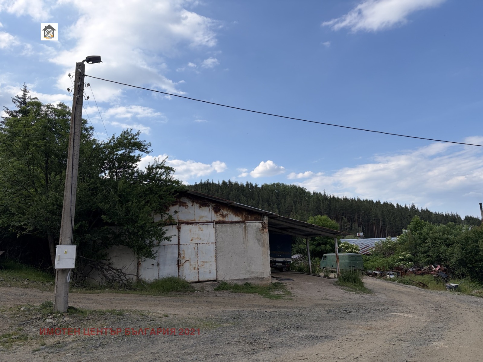 Продава ПРОМ. ПОМЕЩЕНИЕ, гр. София, с. Железница, снимка 2 - Производствени сгради - 54882080