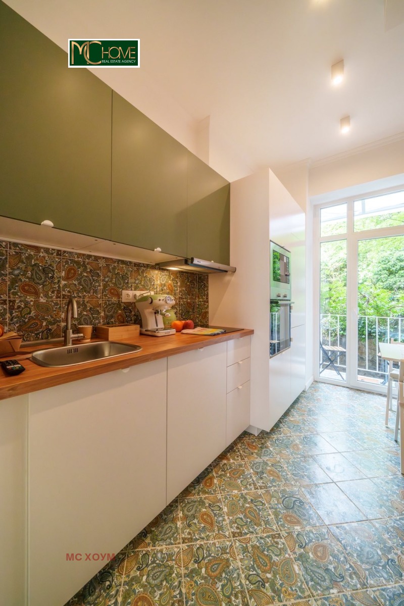 Продава 2-СТАЕН, гр. София, Оборище