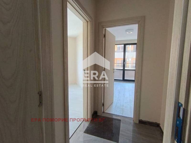 Продава 3-СТАЕН, гр. Поморие, област Бургас, снимка 11 - Апартаменти - 55321354