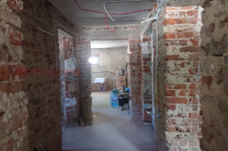 Продава  Къща област Благоевград , гр. Кресна , 360 кв.м | 76147306 - изображение [3]