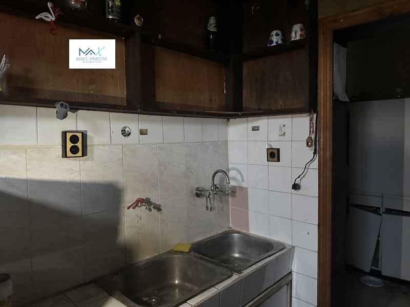 Продава КЪЩА, с. Малко Кадиево, област Стара Загора, снимка 7 - Къщи - 53356237