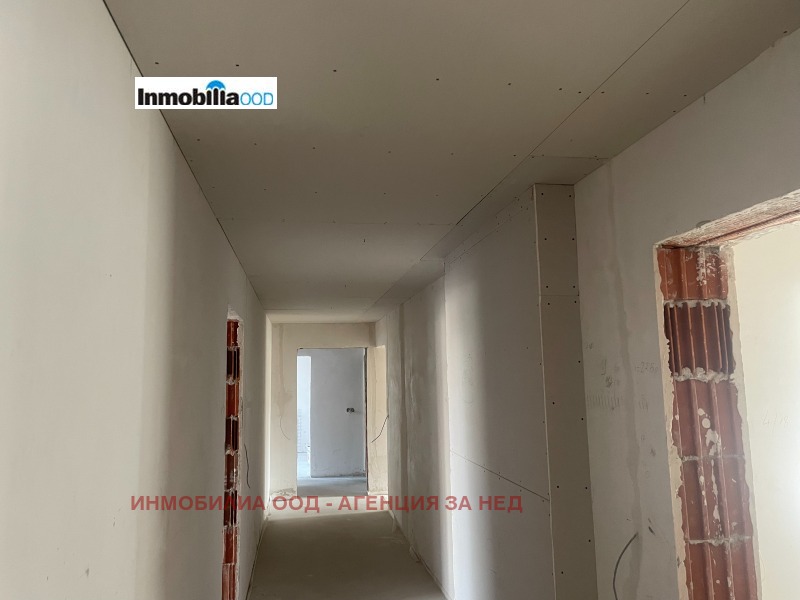 De vânzare  2 dormitoare Sofia , Țentâr , 102 mp | 65277873 - imagine [3]