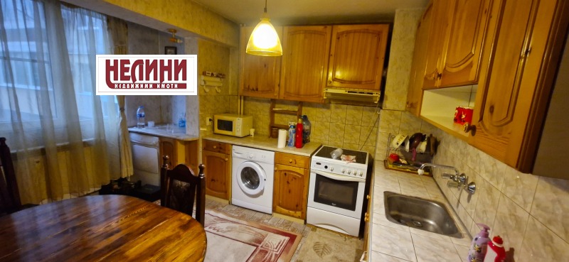 Продава 3-СТАЕН, гр. Русе, Здравец Север 2, снимка 2 - Апартаменти - 52812185