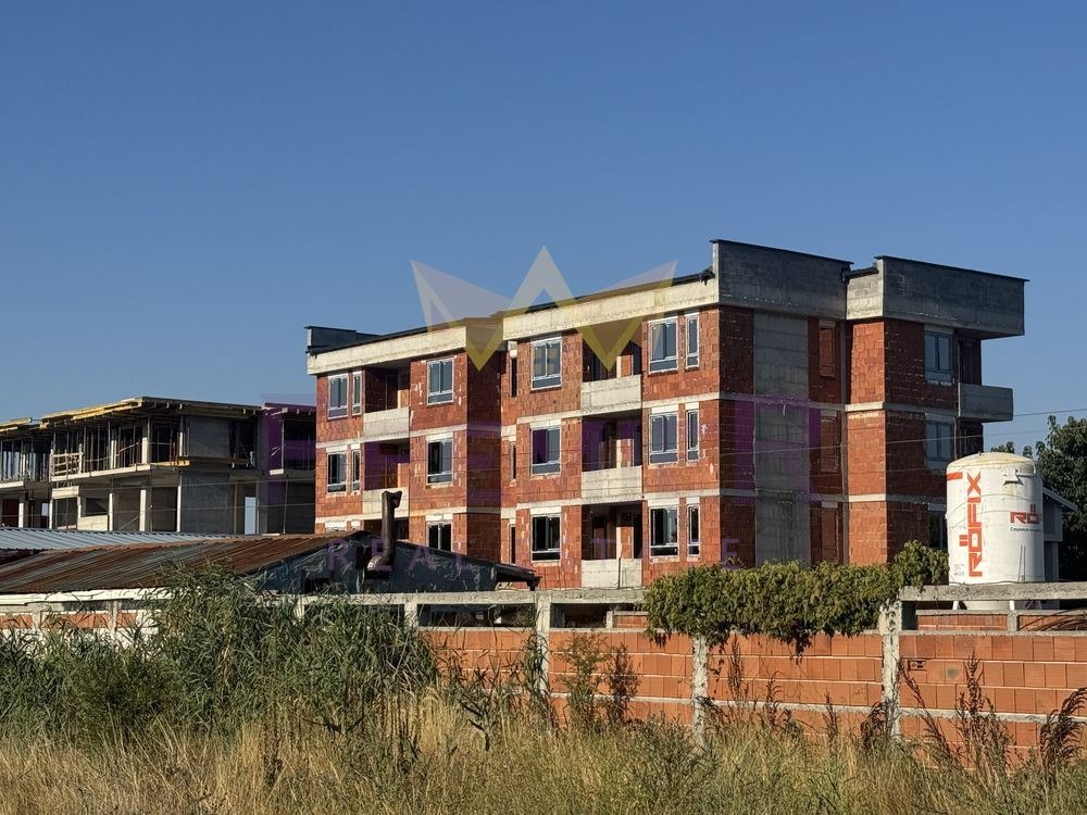 Продава 2-СТАЕН, гр. Пловдив, Прослав, снимка 2 - Апартаменти - 56127228