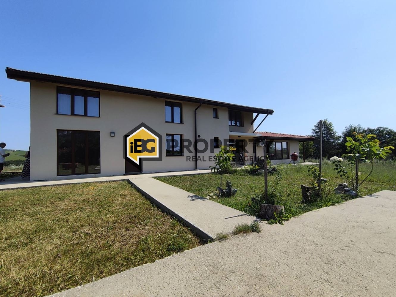 Продава КЪЩА, с. Юнец, област Варна