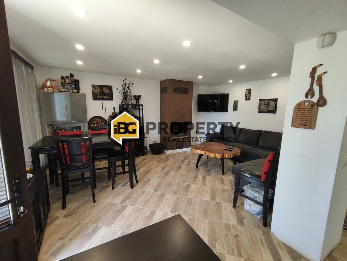 Продава КЪЩА, с. Юнец, област Варна, снимка 5 - Къщи - 55232078