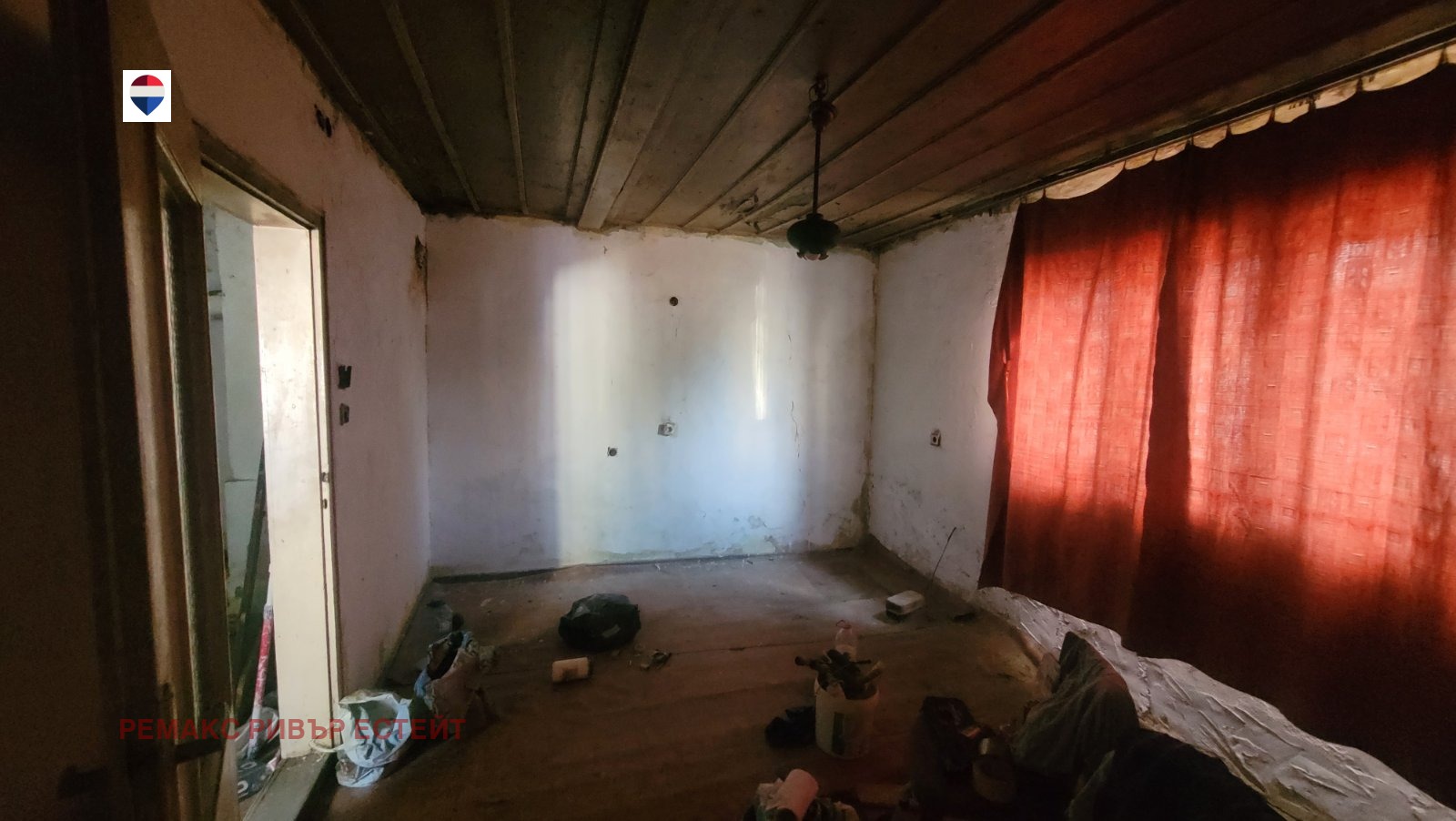 Продава КЪЩА, гр. Русе, Новата махала, снимка 8 - Къщи - 55835630