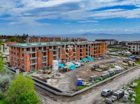 Продава 2-стаен град Бургас Сарафово - [1] 