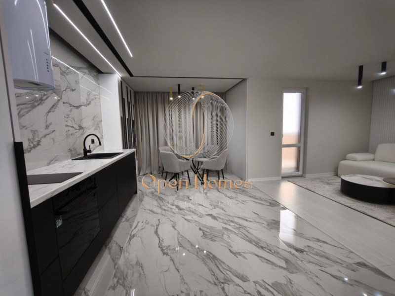 De vânzare  1 dormitor Plovdiv , Hristo Smirnensci , 86 mp | 71569572