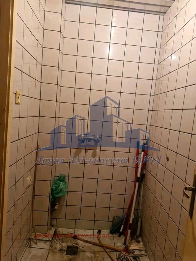 Продава  2-стаен град Шумен , Боян Българанов 1 , 72 кв.м | 85290592 - изображение [9]