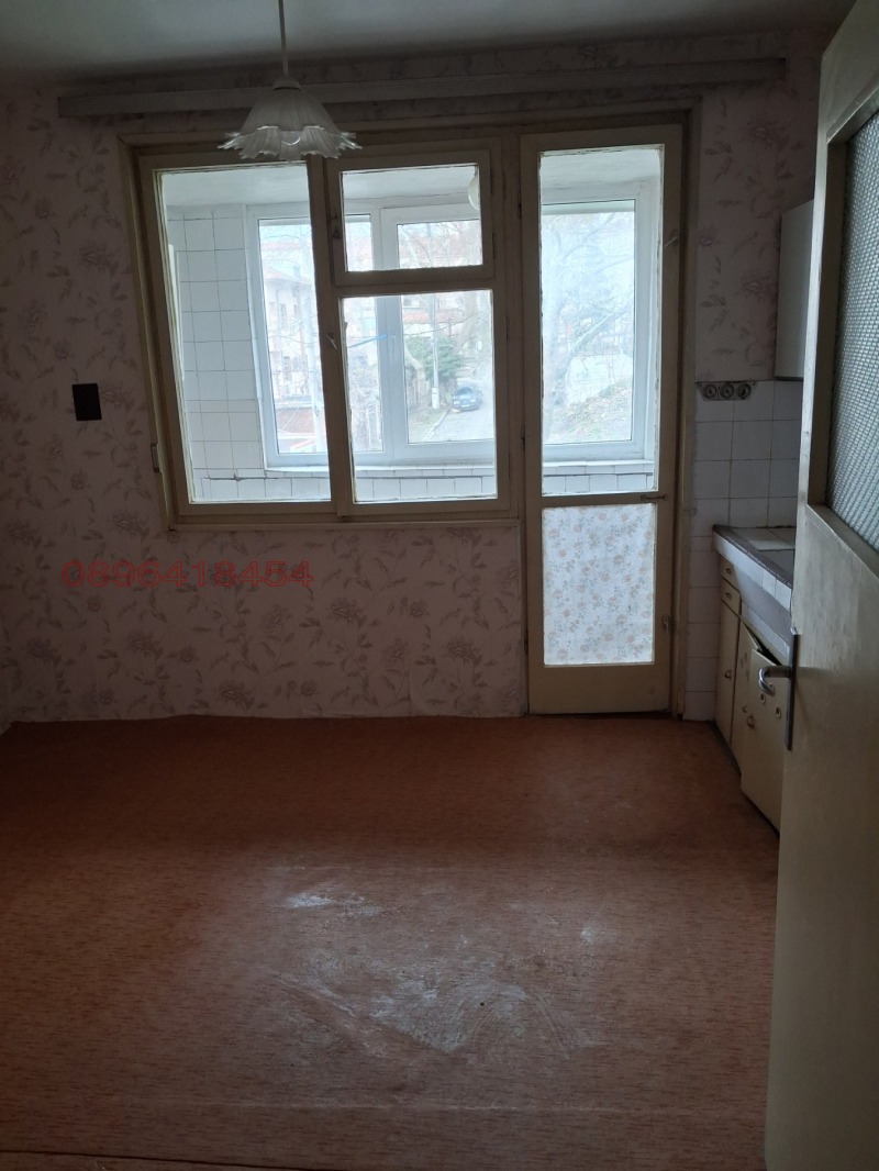 Продава 2-СТАЕН, гр. Ямбол, Изток, снимка 3 - Апартаменти - 53305296