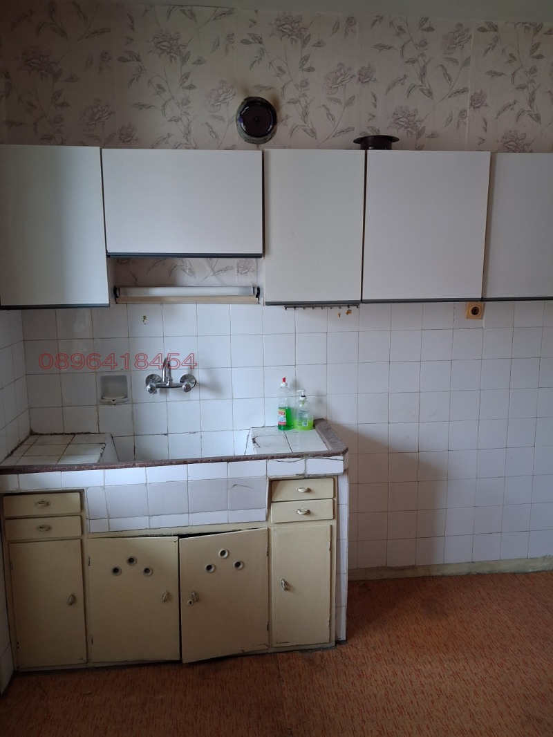 Продава 2-СТАЕН, гр. Ямбол, Изток, снимка 4 - Апартаменти - 53305296