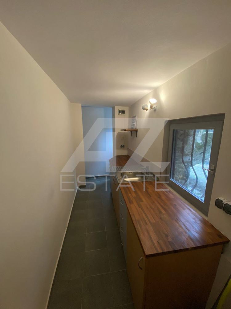 Te koop  Kantoor Varna , Tsentar , 115 m² | 46910034 - afbeelding [11]