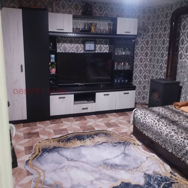 Продава КЪЩА, гр. Девня, област Варна, снимка 8 - Къщи - 52851386