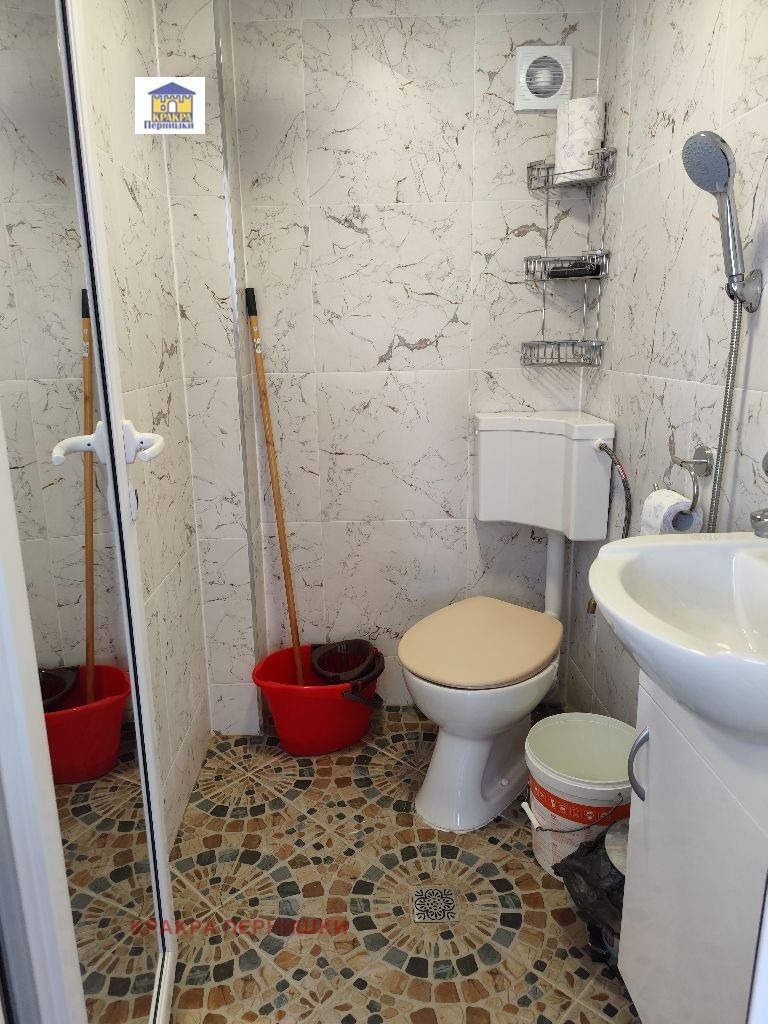 Продава КЪЩА, гр. Перник, Център, снимка 7 - Къщи - 53019142