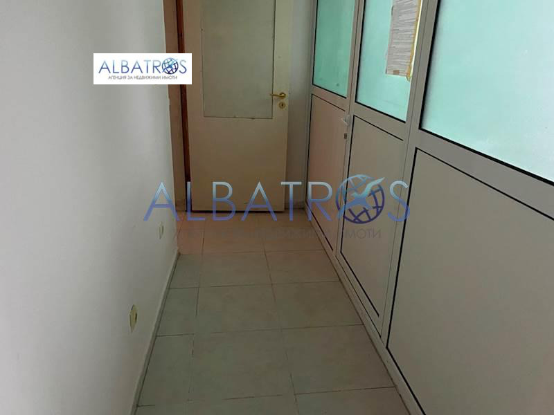 Продава МАГАЗИН, гр. Варна, Левски 2, снимка 6 - Магазини - 53097734