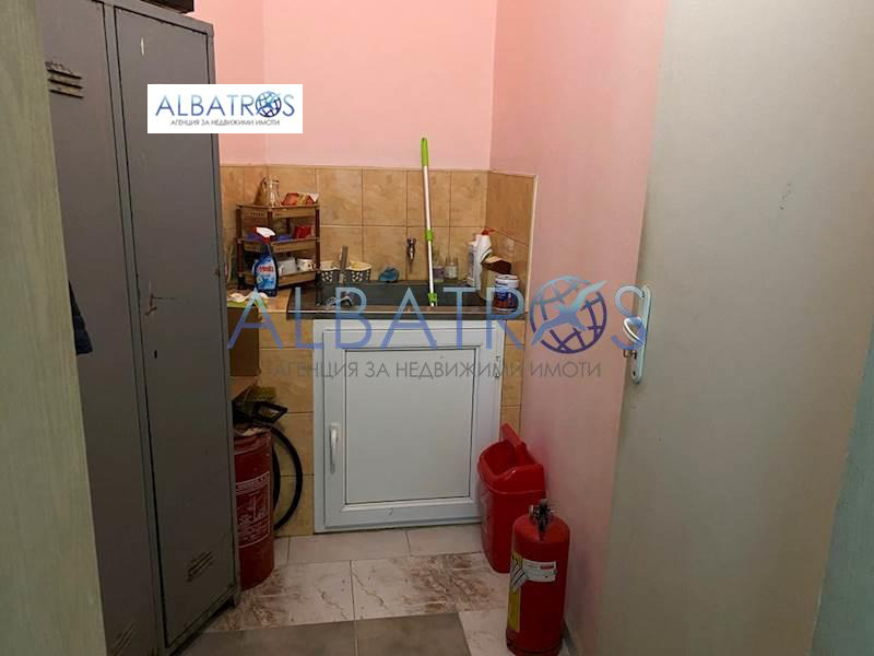 Продава МАГАЗИН, гр. Варна, Левски 2, снимка 5 - Магазини - 53097734