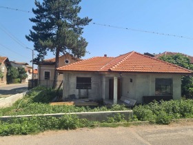 Casa Berkovitsa, región montana