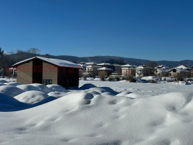 Grund Samokov, region Sofia 1