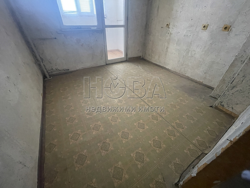 Na prodej  1 ložnice Ruse , Centar , 74 m2 | 93615957 - obraz [2]