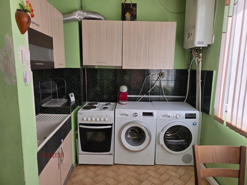 На продаж  1 спальня Кюстендил , Център , 74 кв.м | 54235779 - зображення [6]