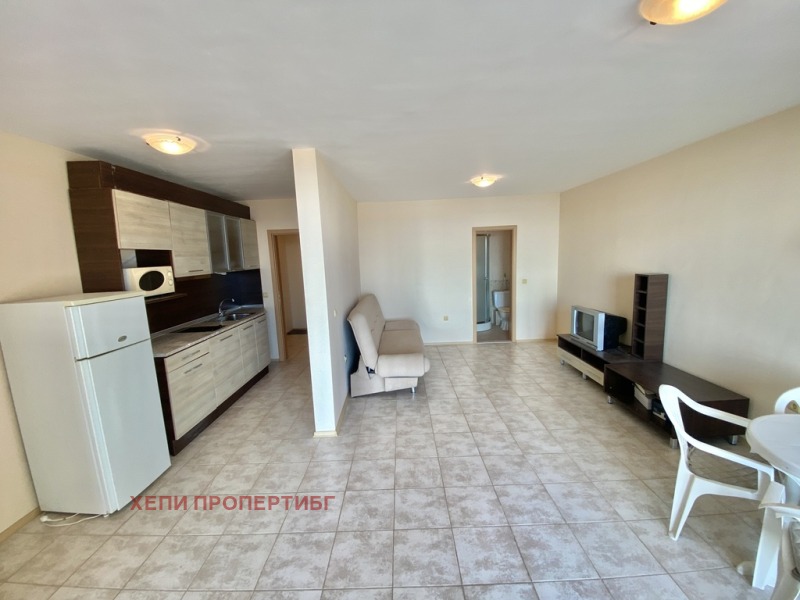 Till salu  1 sovrum region Burgas , k.k. Slantjev brjag , 75 kvm | 10385341 - bild [8]