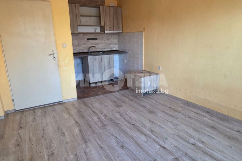 Продава 2-СТАЕН, гр. Варна, Колхозен пазар, снимка 4 - Апартаменти - 53074844
