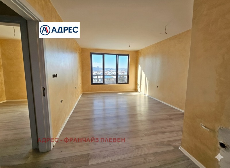 Продава МНОГОСТАЕН, гр. Плевен, Широк център