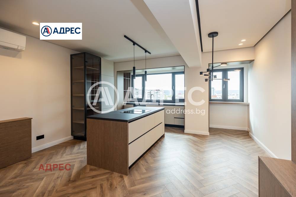 Продава 3-СТАЕН, гр. Варна, Център, снимка 2 - Апартаменти - 54287335