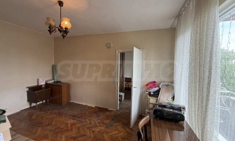 Продава  2-стаен, град Велико Търново, Център • 93 500 € • ID 49617998 — holmes.bg - [1] 