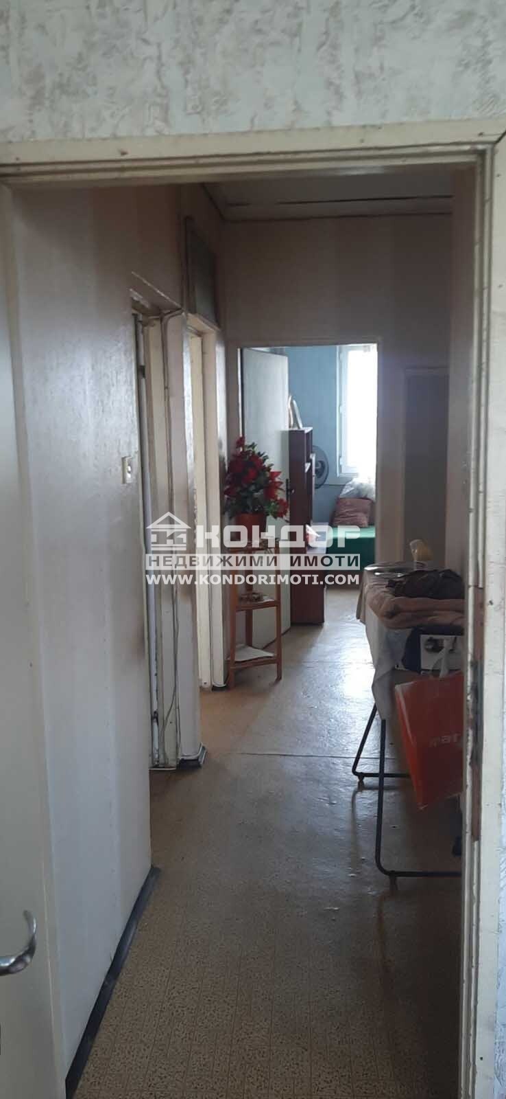 For Sale  2 bedroom Plovdiv , Trakiya , 92 sq.m | 73819301 - image [2]