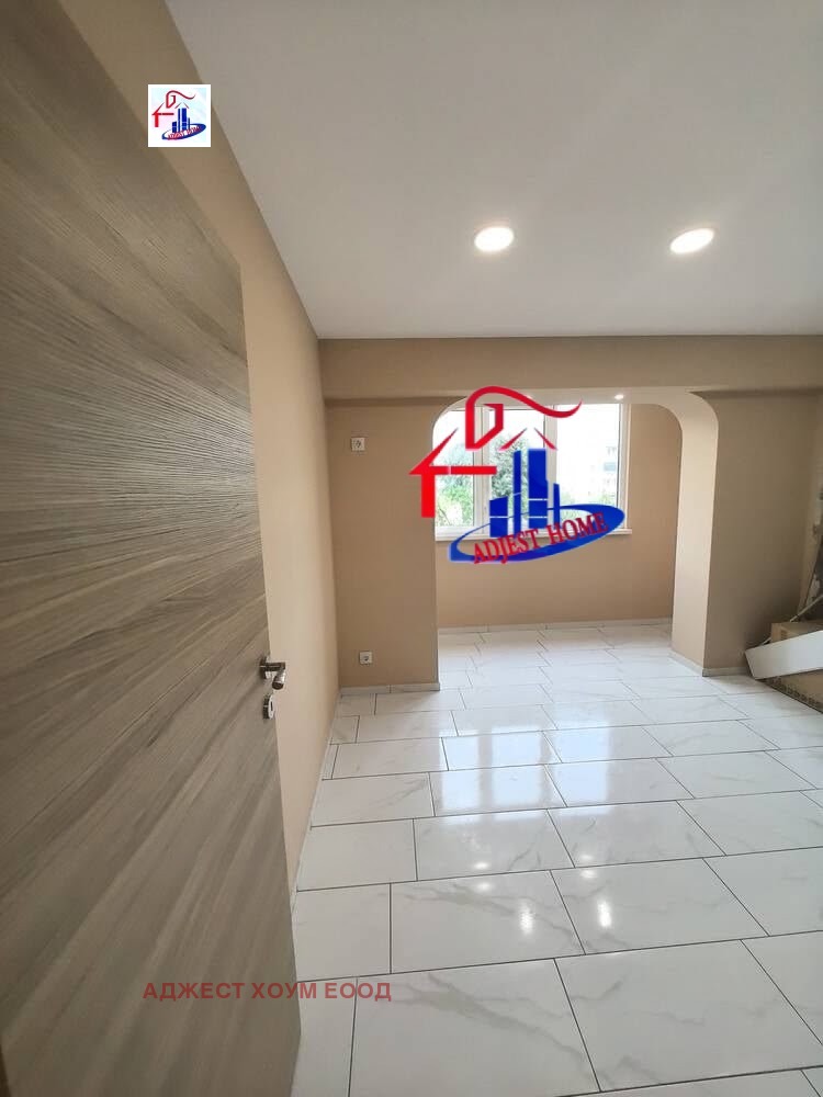 Продава 3-СТАЕН, гр. Шумен, Добруджански, снимка 2 - Апартаменти - 55987092