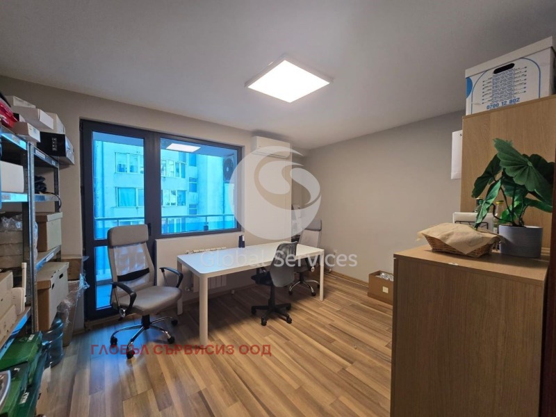 Продава  4-стаен град София , Медицинска академия , 165 кв.м | 20893007 - изображение [4]