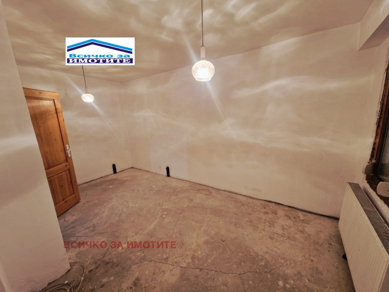 Продава 4-СТАЕН, гр. Русе, Чародейка - Север, снимка 12 - Апартаменти - 52883200