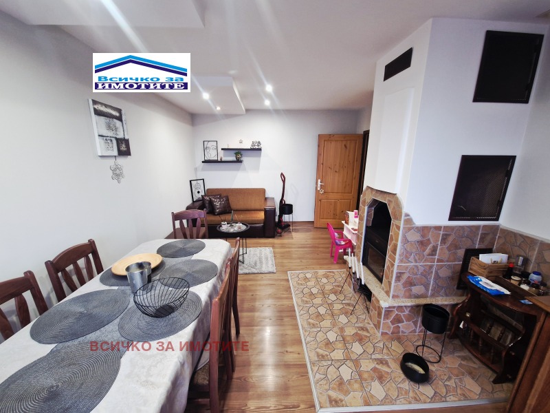 Продава 4-СТАЕН, гр. Русе, Чародейка - Север, снимка 2 - Апартаменти - 52883200