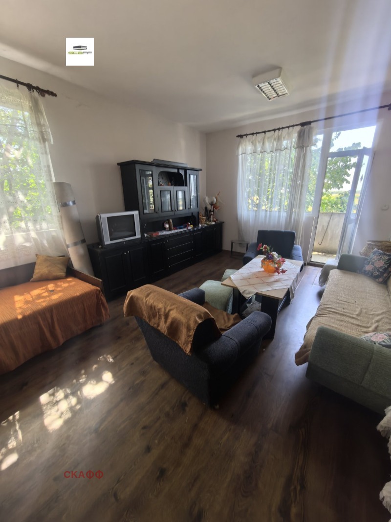 À venda  Casa região Plovdiv , Padarsko , 178 m² | 40376555 - imagem [8]