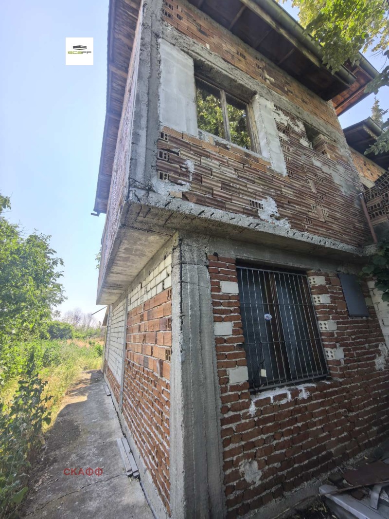 À venda  Casa região Plovdiv , Padarsko , 178 m² | 40376555 - imagem [2]