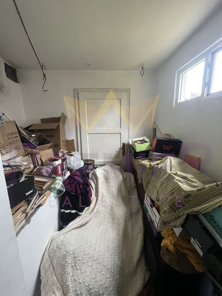 Продава КЪЩА, гр. Айтос, област Бургас, снимка 12 - Къщи - 54289789