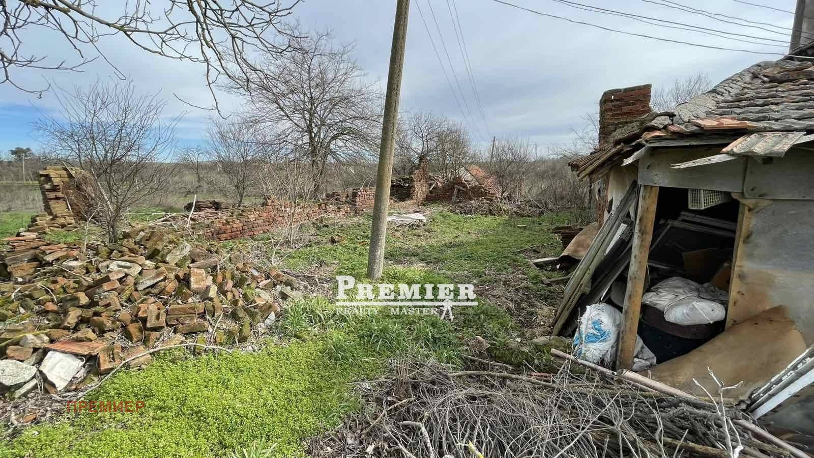 Продава КЪЩА, гр. Карнобат, област Бургас, снимка 5 - Къщи - 53694471