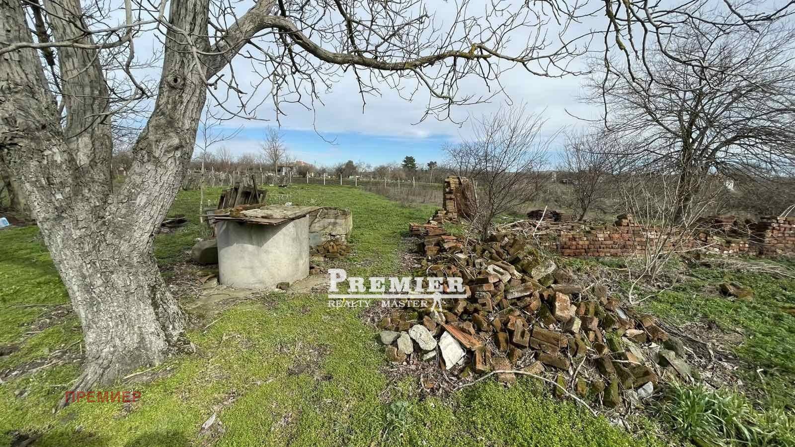 Продава КЪЩА, гр. Карнобат, област Бургас, снимка 6 - Къщи - 53694471