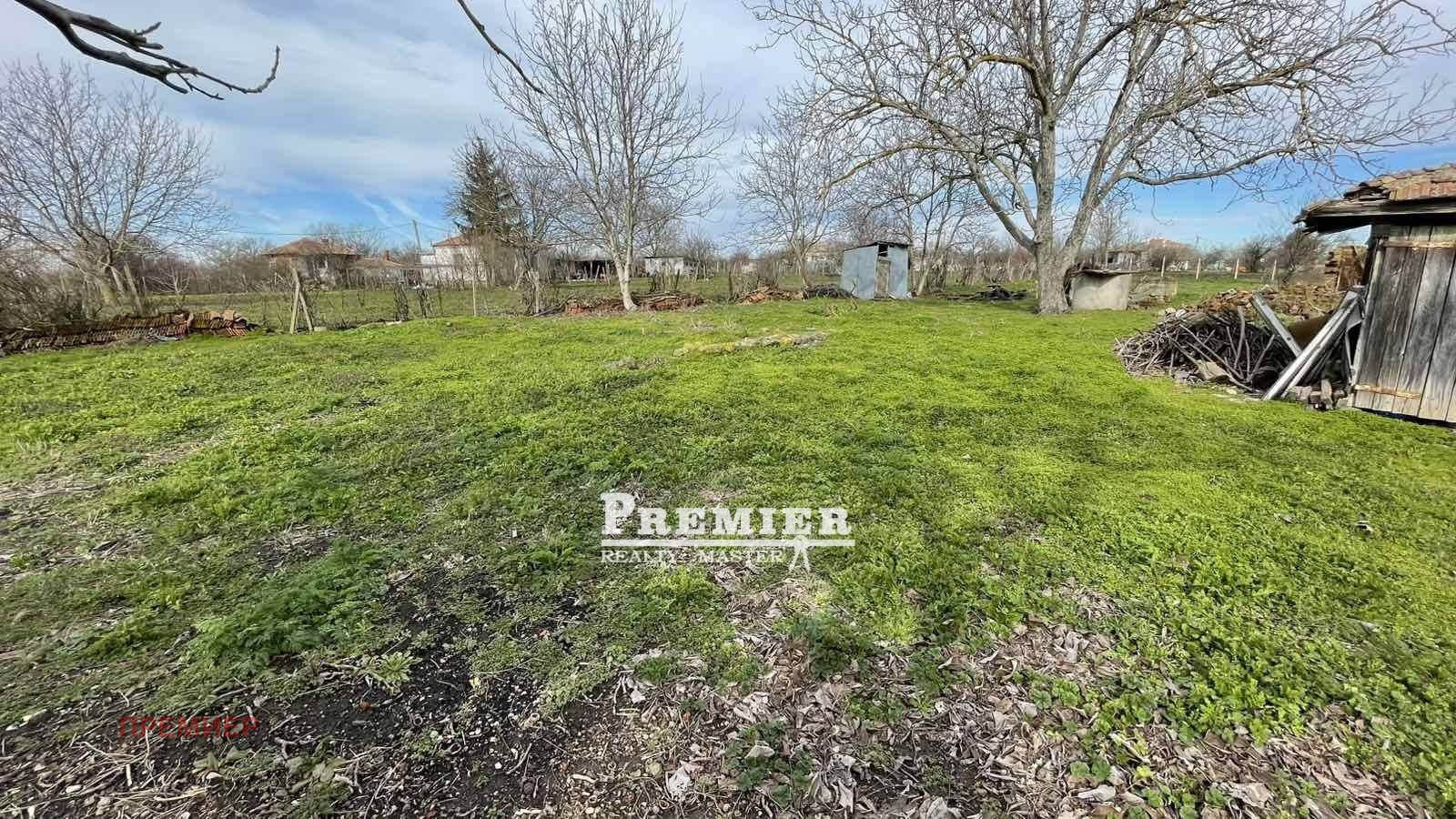 Продава КЪЩА, гр. Карнобат, област Бургас, снимка 4 - Къщи - 53694471