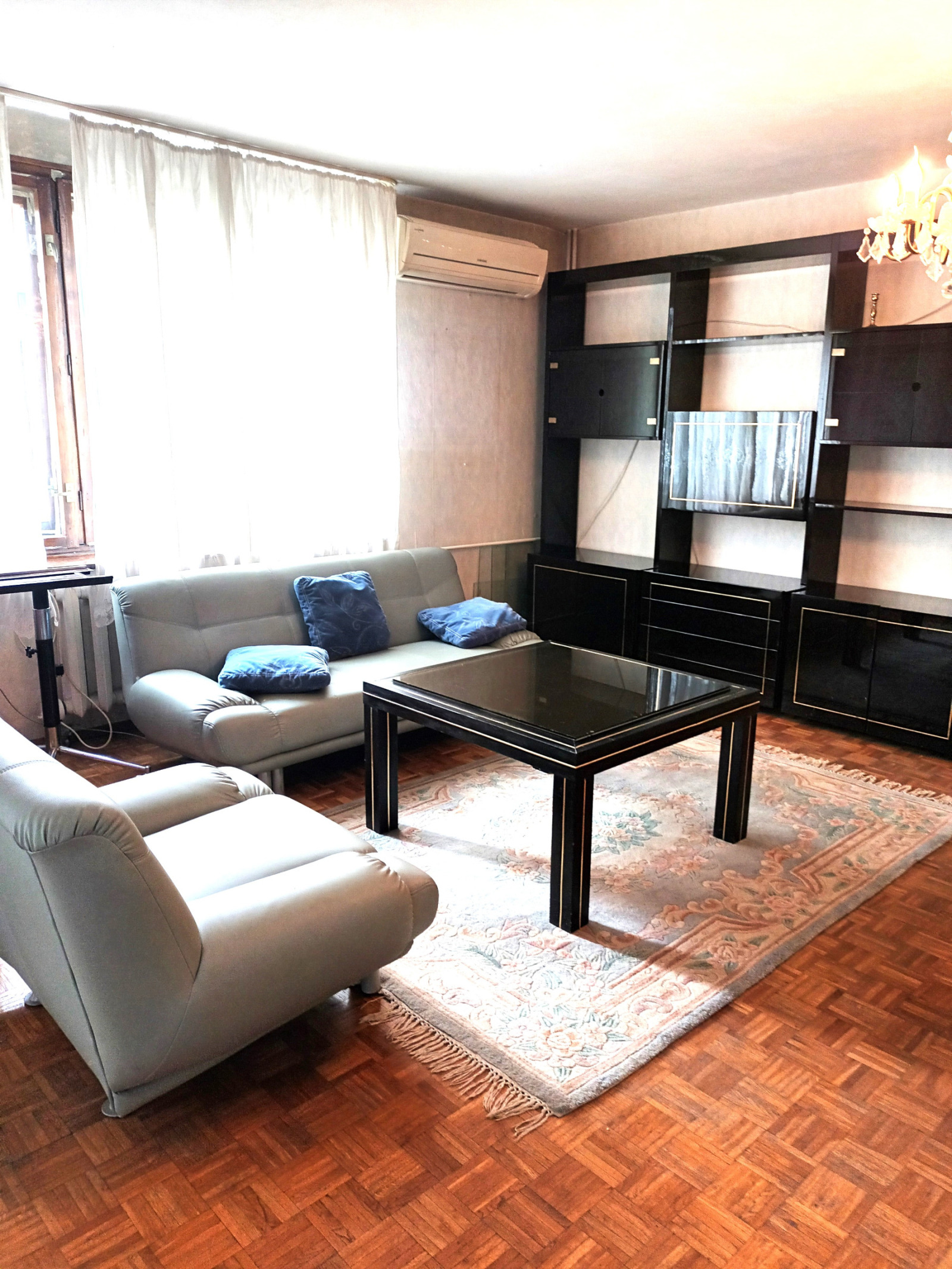 Продава 3-СТАЕН, гр. София, Гоце Делчев, снимка 2 - Апартаменти - 54222725