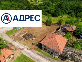 Продава  Парцел, гр. Троян
