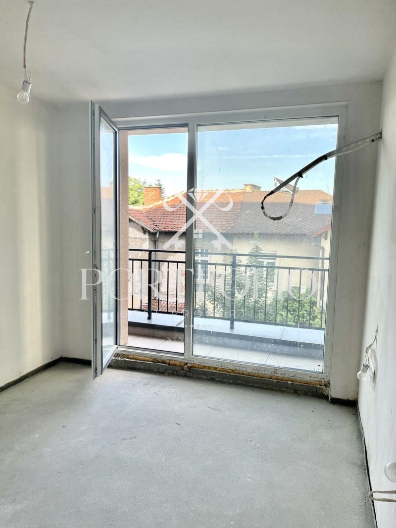 De vânzare  1 dormitor Sofia , Țentâr , 61 mp | 40522446 - imagine [5]