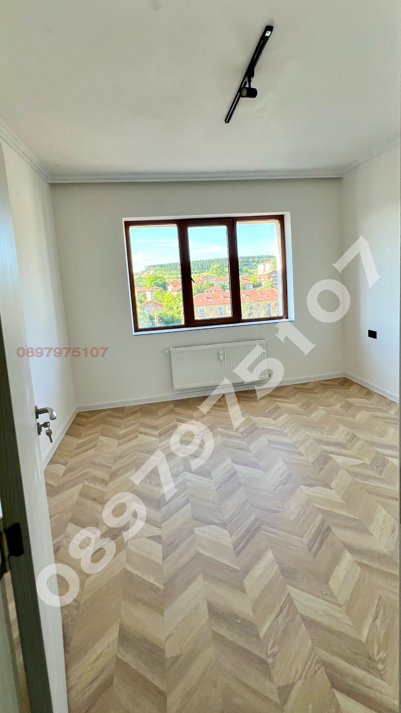 Продава 4-СТАЕН, гр. Перник, Димова махала, снимка 2 - Апартаменти - 54832494